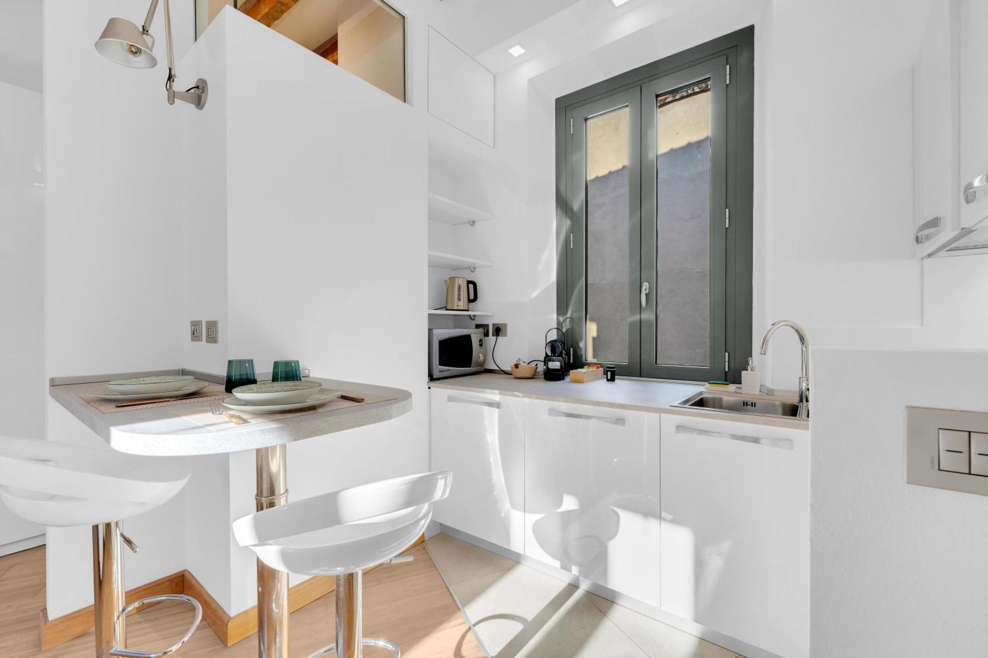 Navigli Modern In Design District * Milan