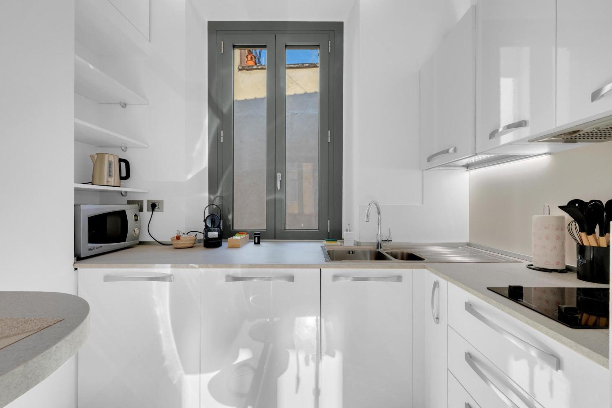 Navigli Modern In Design District Apartment Milan