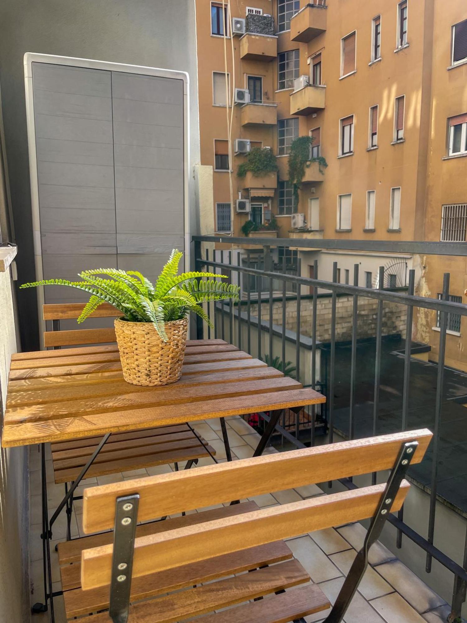 In Town - Fiera Apartment Milan