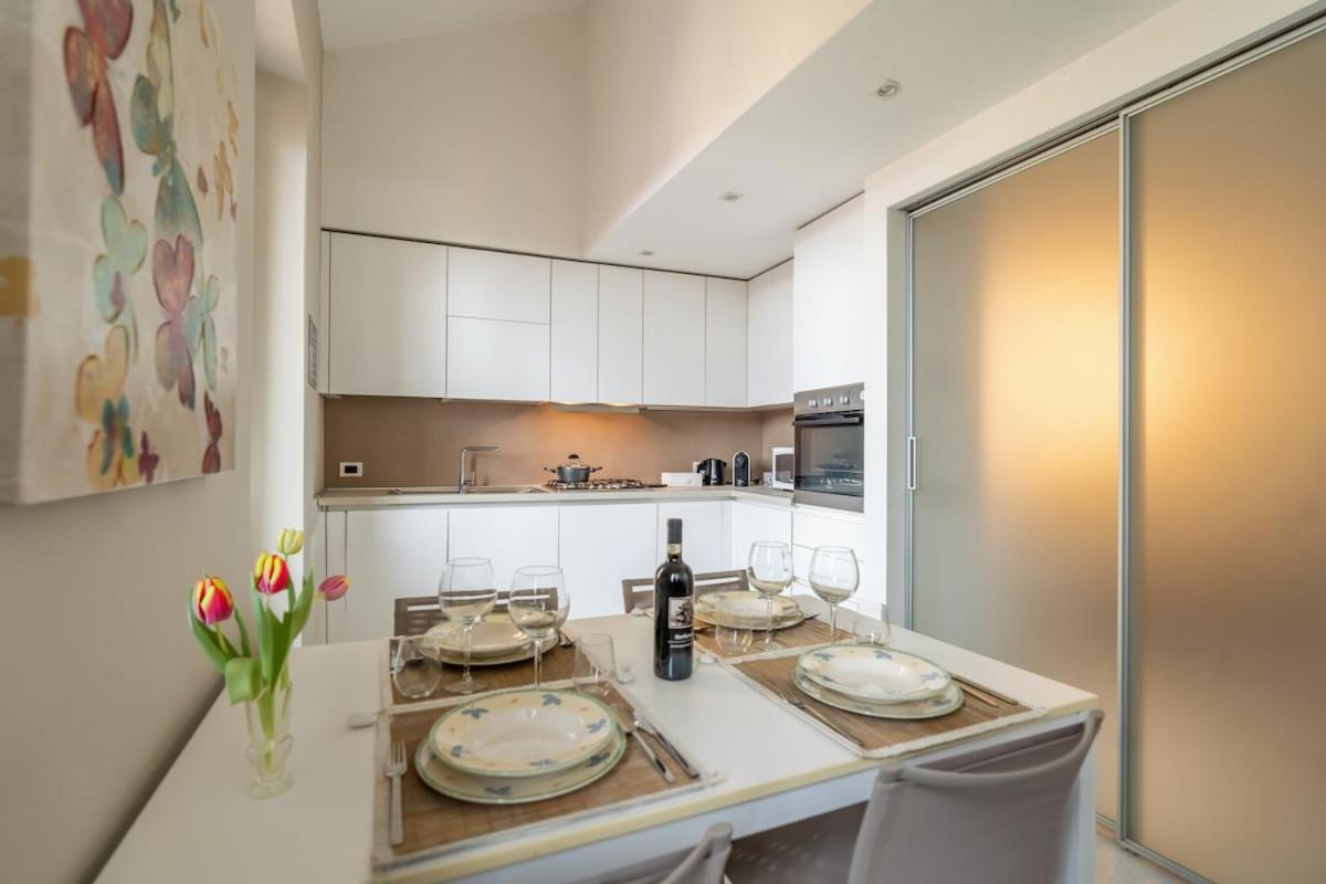 Navigli-duomo - Design Apartment, Netflix, Wi-fi Apartment