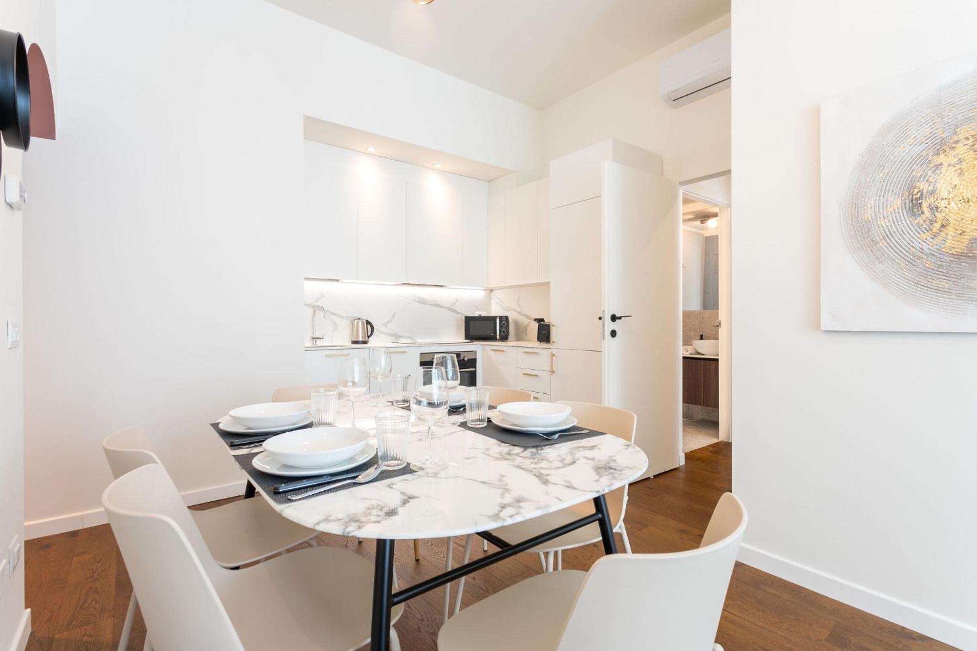 Apartment Mazzini By Halldis Milan