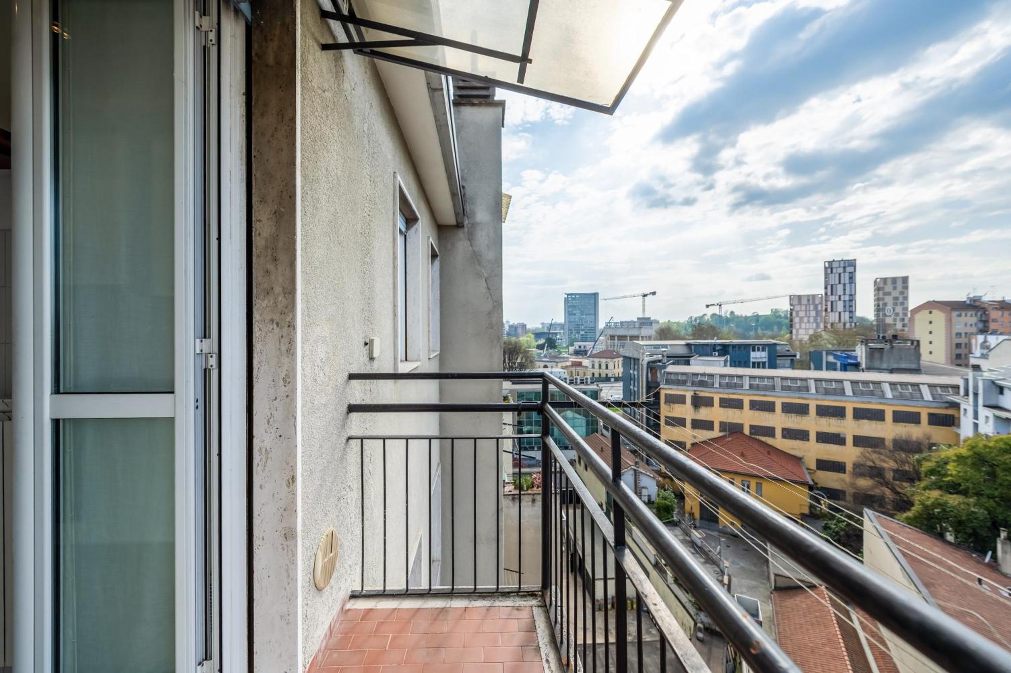 Apartment Al 7 Cielo Certosa District