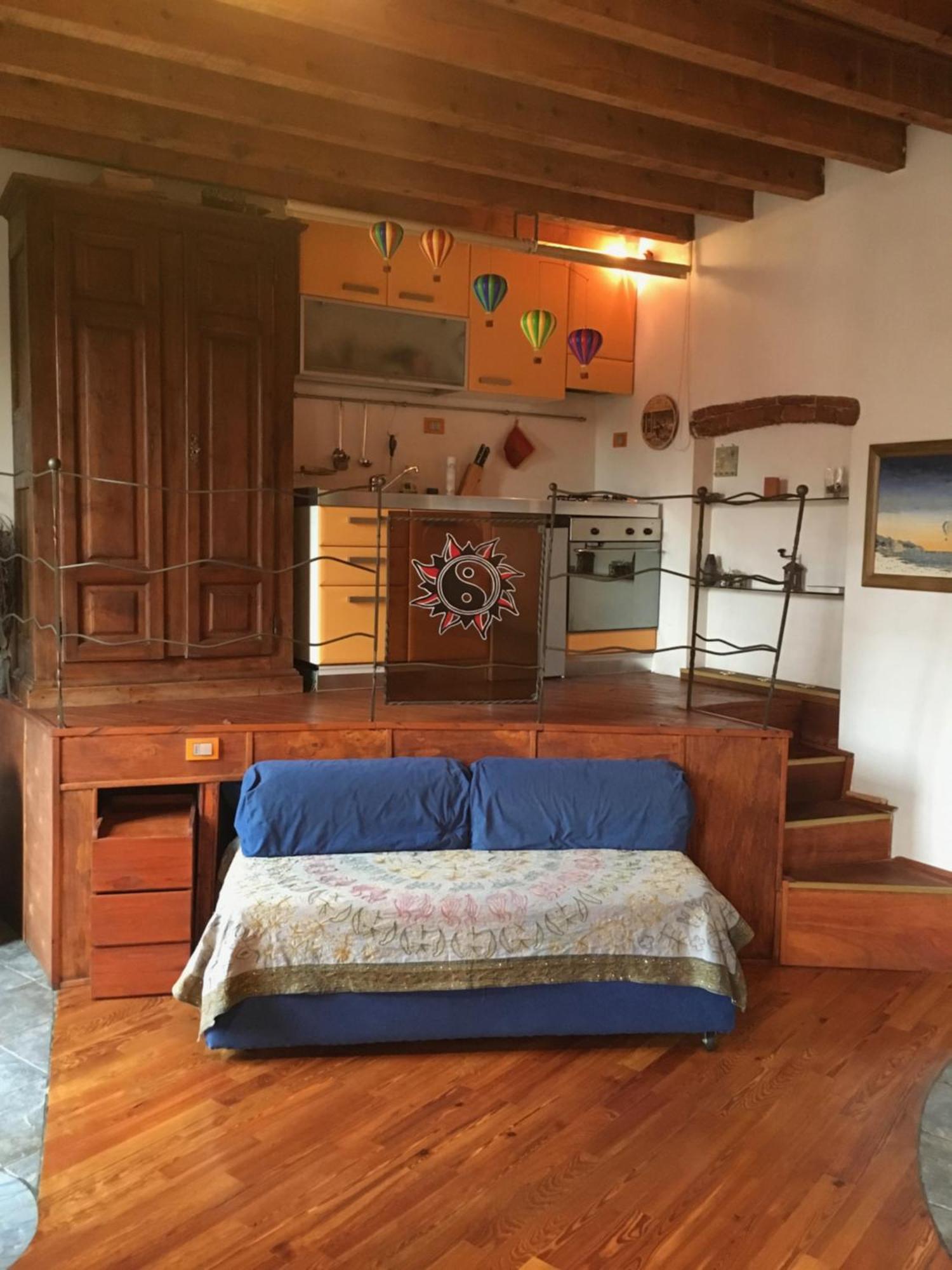 Max - Exclusive - Station Apartment
