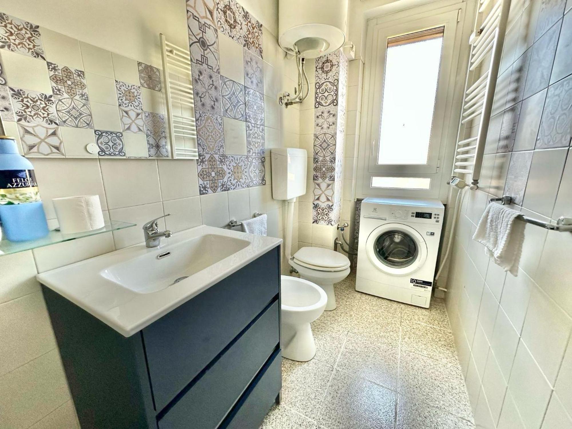 Metro S&m Home, Moderno E Confortevole Con Metro M3 Sotto Casa Apartment *