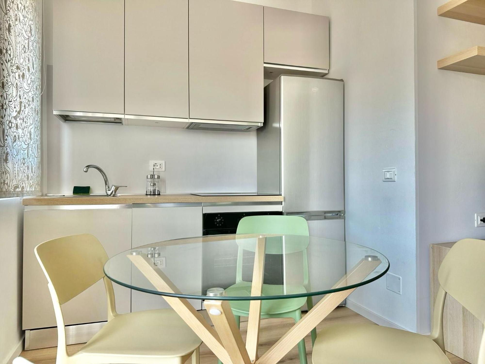 Apartment Metro S&m Home, Moderno E Confortevole Con Metro M3 Sotto Casa