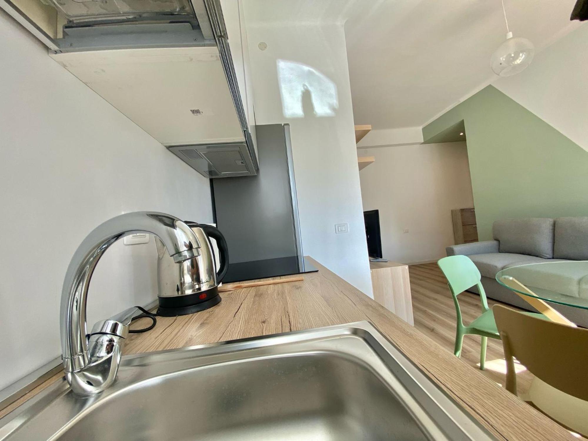 Metro S&m Home, Moderno E Confortevole Con Metro M3 Sotto Casa * Milan