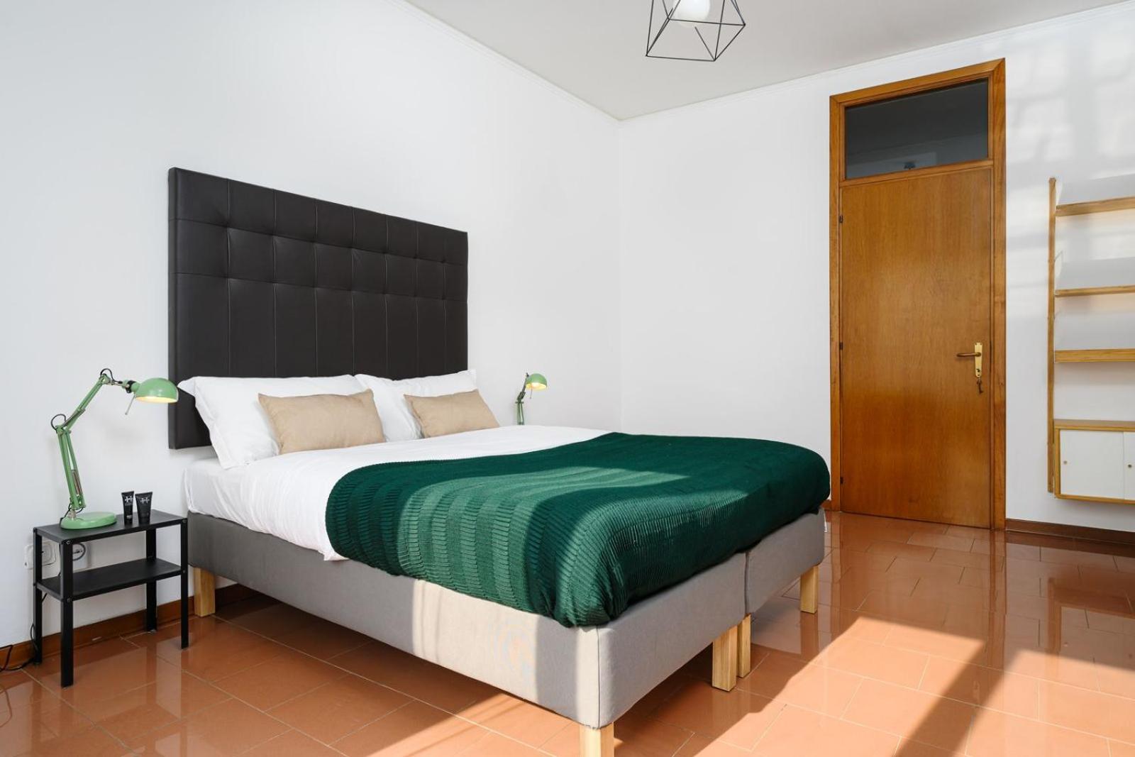 New Two Bedrooms Near Wagner Area * Milan