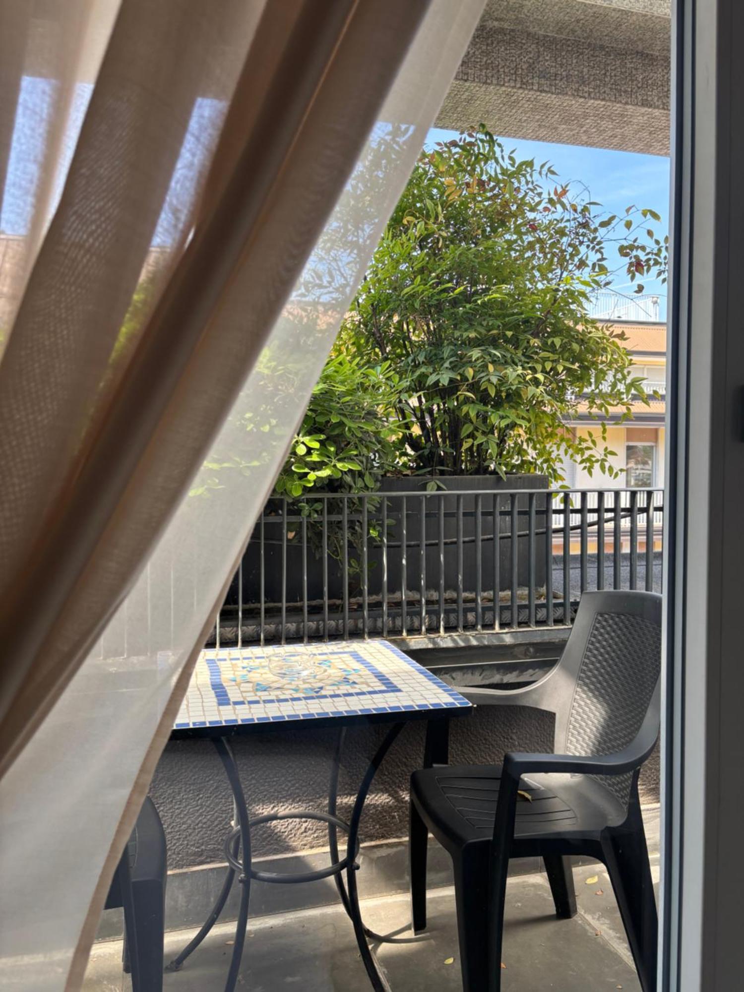 Guest house Enjoy Garden - Flavio Baracchini 9 - *