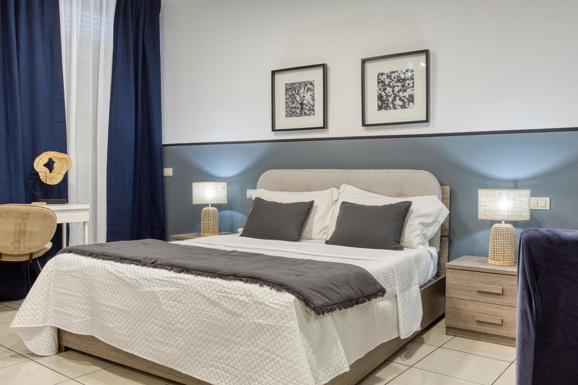 Apartment Easylife - Elegante E Rifinito Vista Duomo In Piazza San Babila Milan