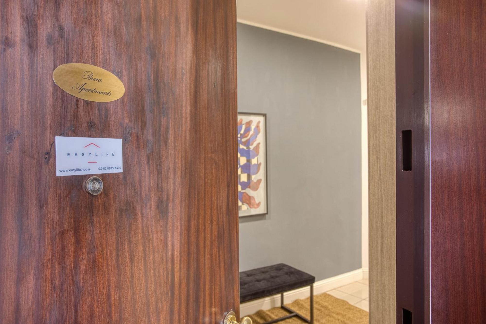 Easylife - Elegante E Rifinito Vista Duomo In Piazza San Babila Apartment *