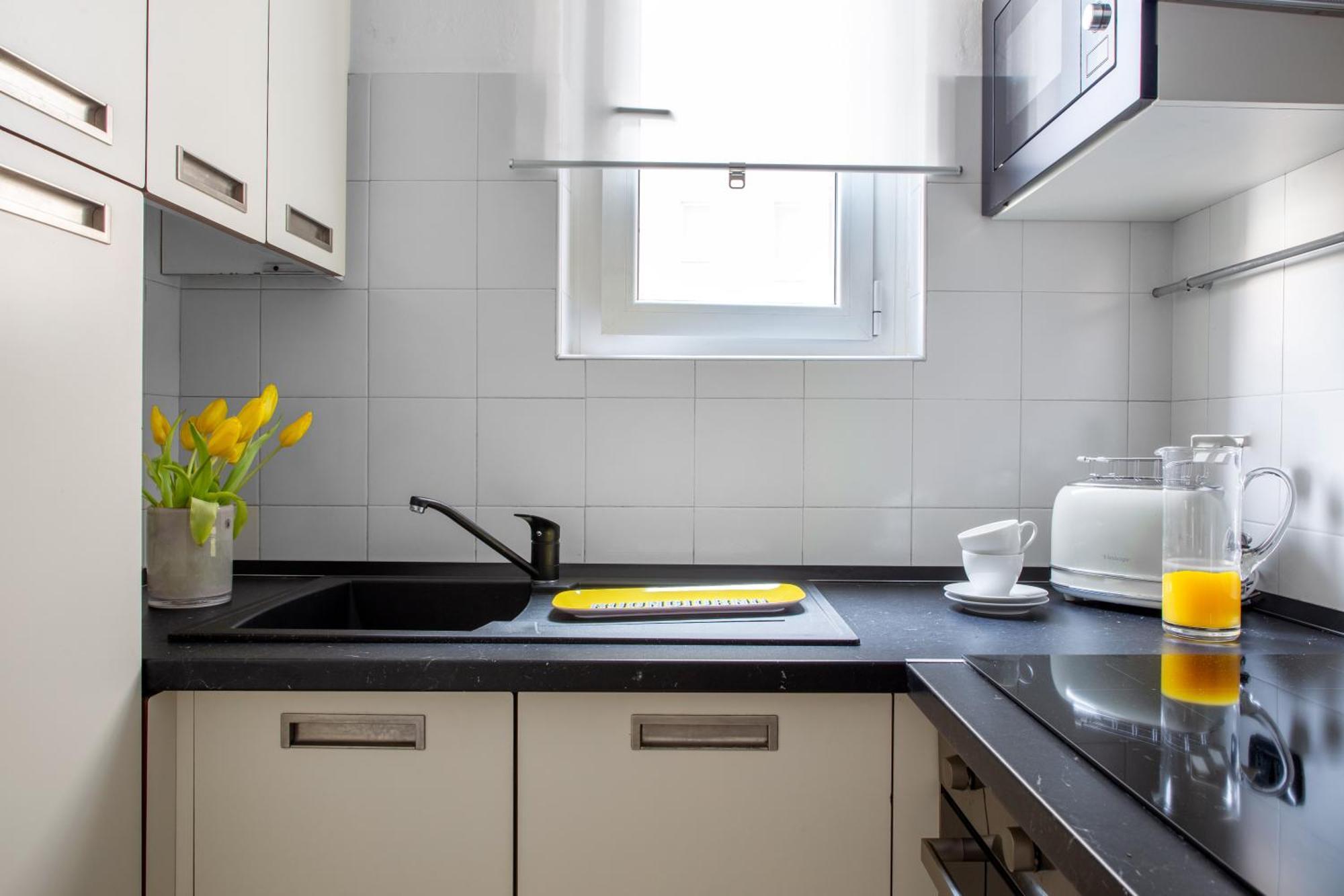 Solari Apartment, Fashion Street *