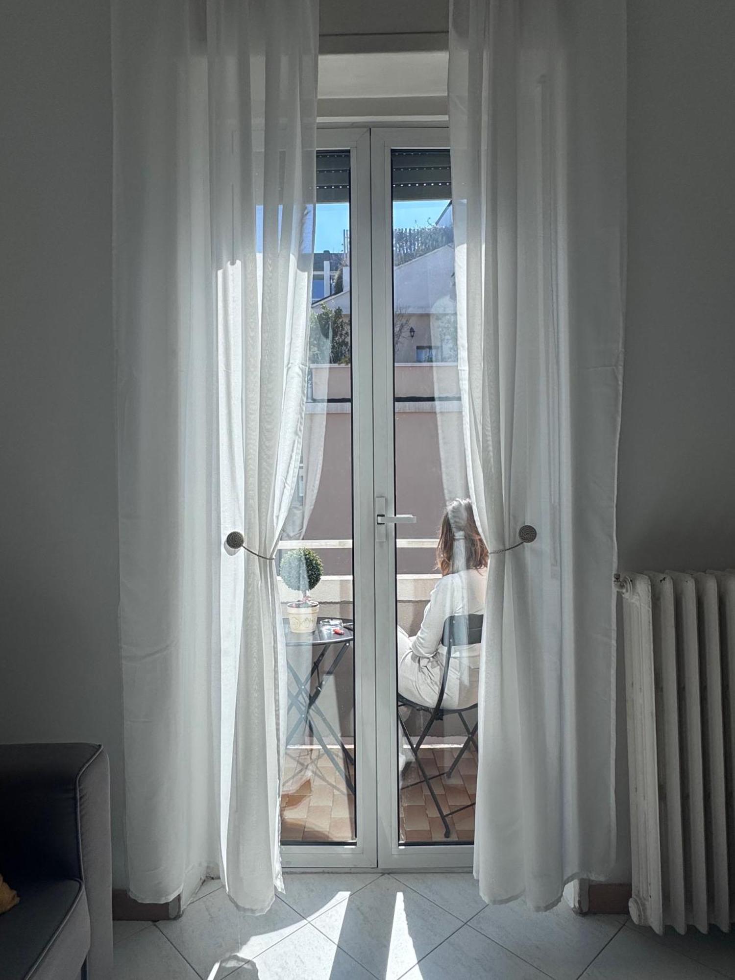 Apartment Bright With Balcony In Corso Xxii Marzo *