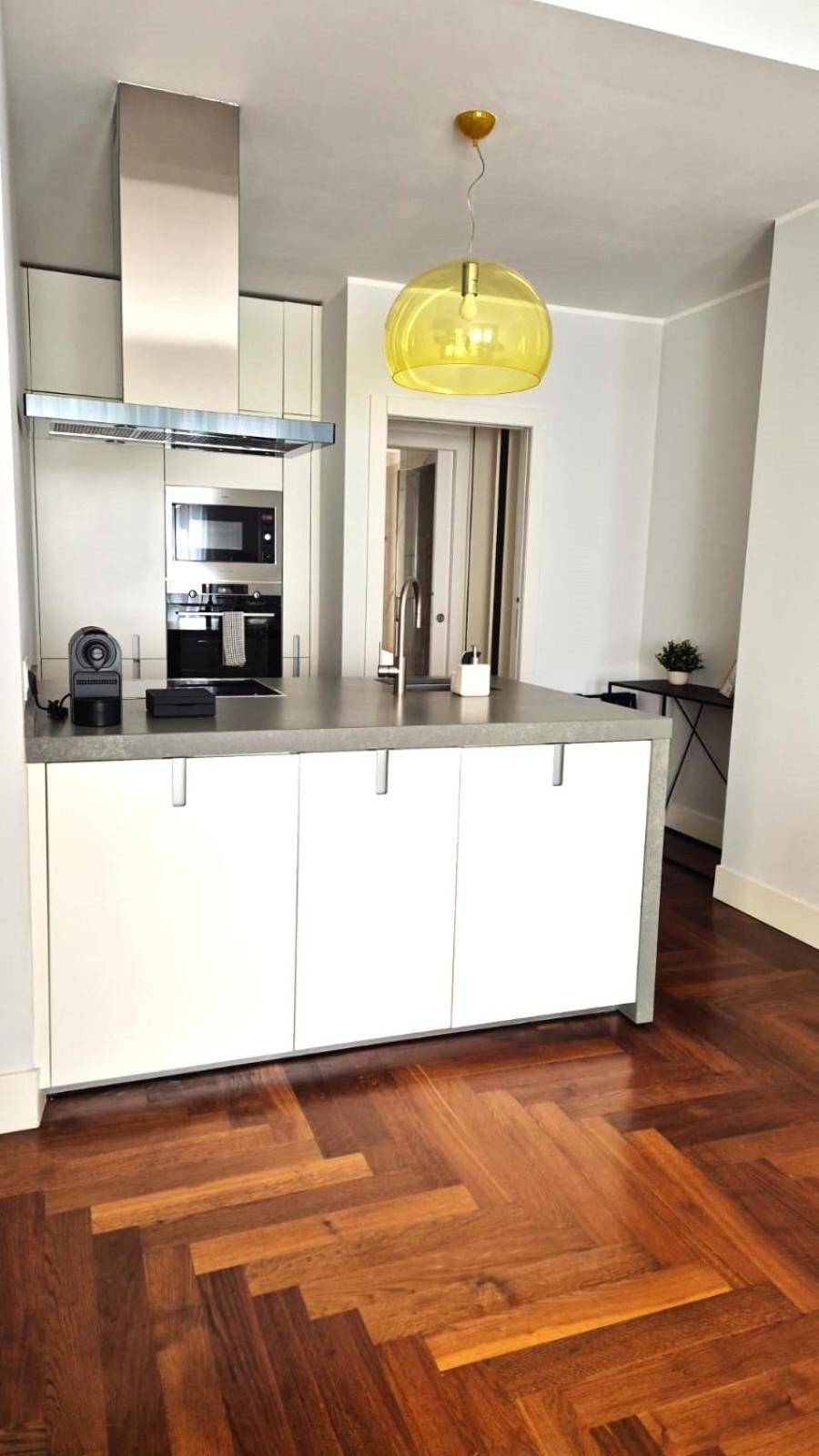 Manzoni 44 Apartamento *