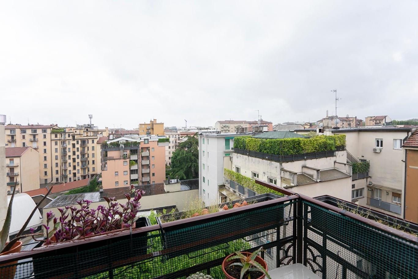 Arts At Porta Romana Apartment *