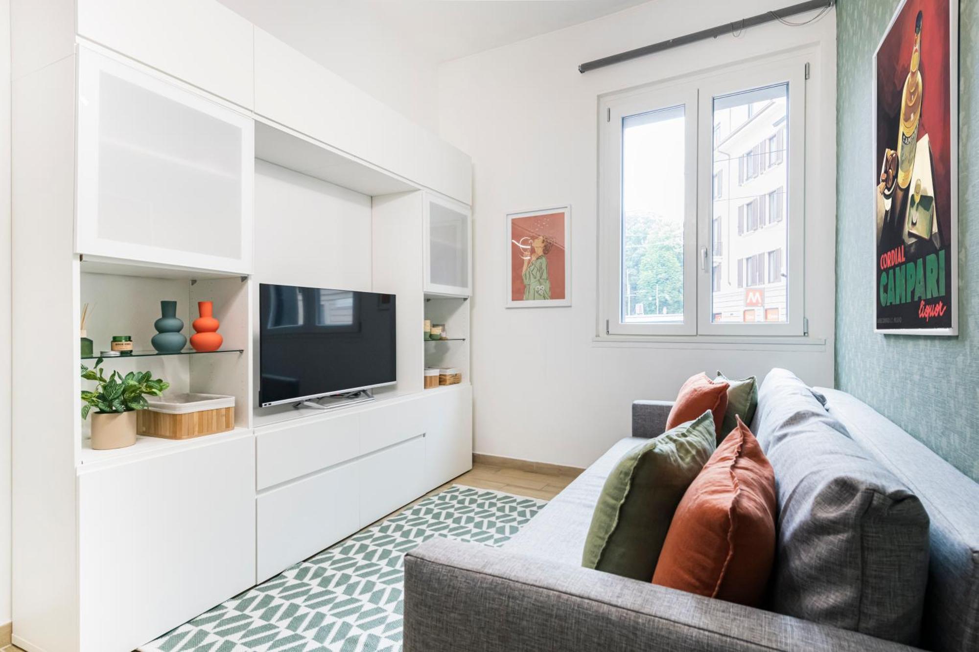 Easylife - Comodo Trilocale In Porta Romana *