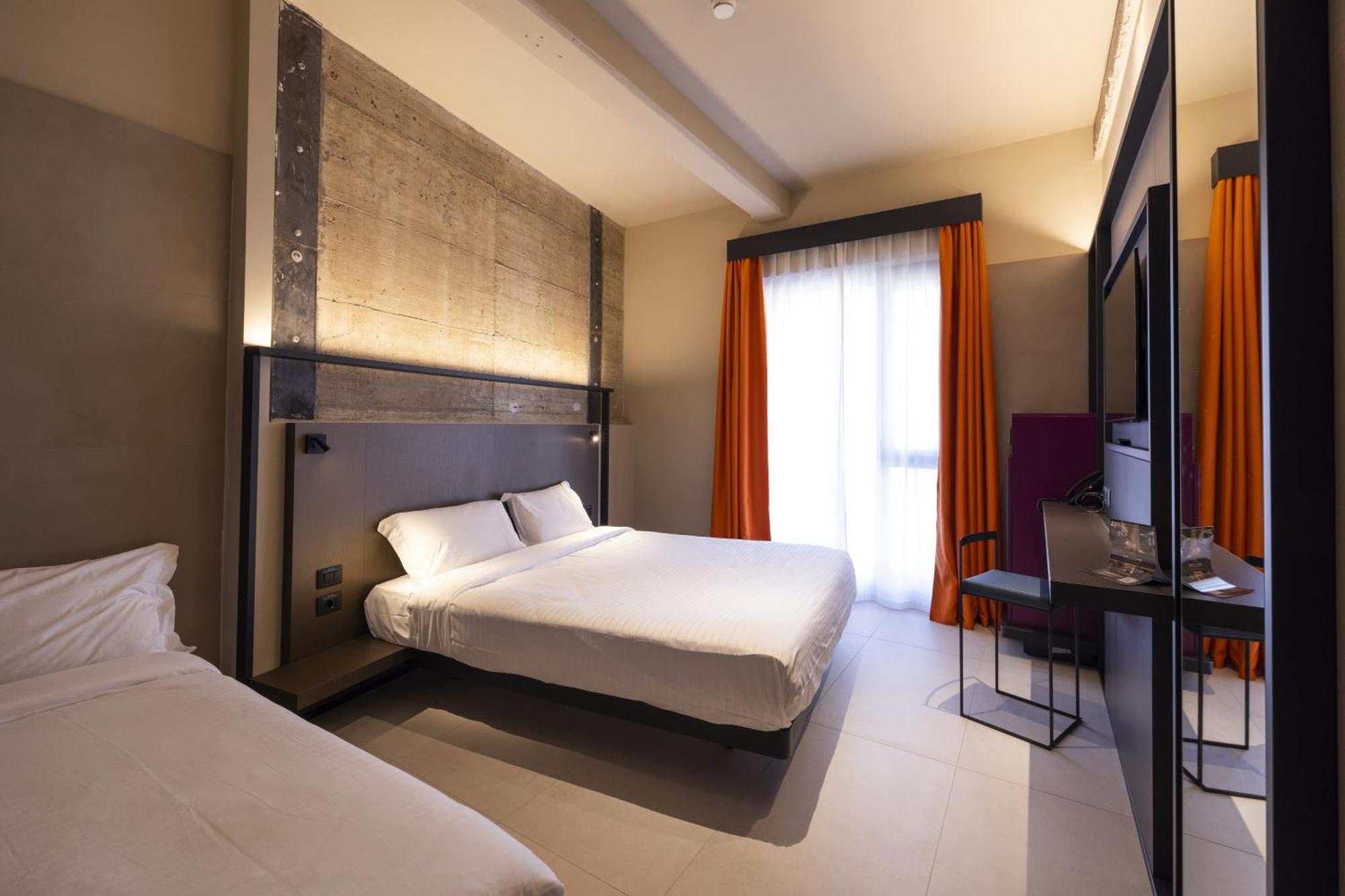 Joy 124 Hotel 4*