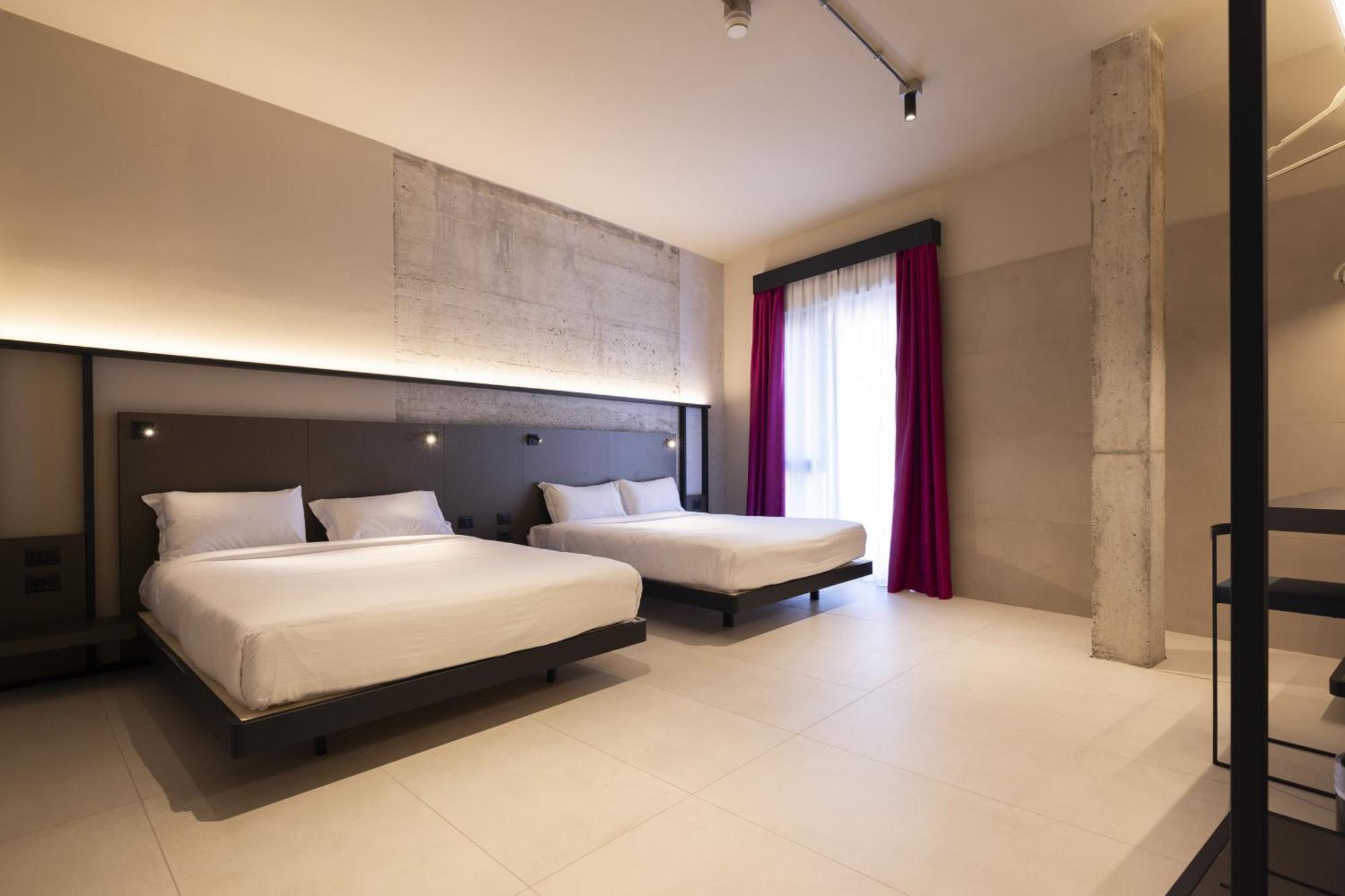 Hotel Joy 124 4*