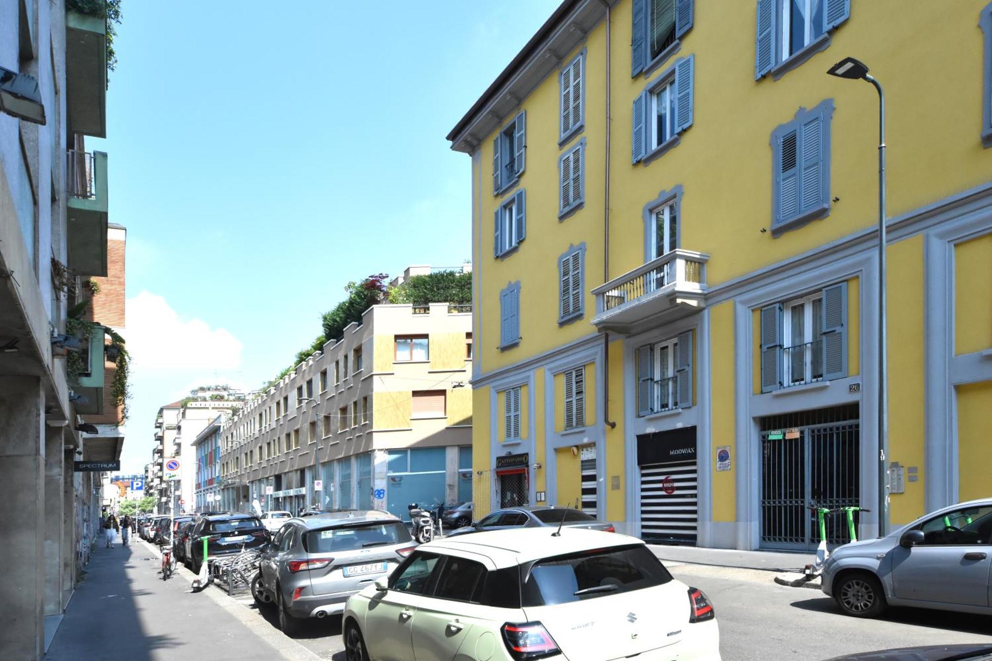 Apartment Open Space In Porta Venezia Milan