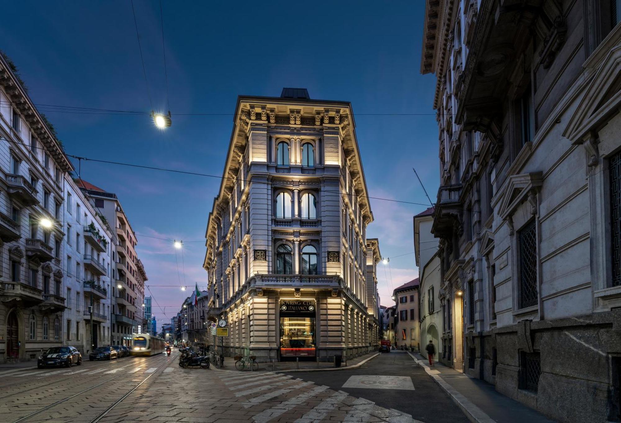 Radisson Collection Hotel, Palazzo Touring Club 5* Milano