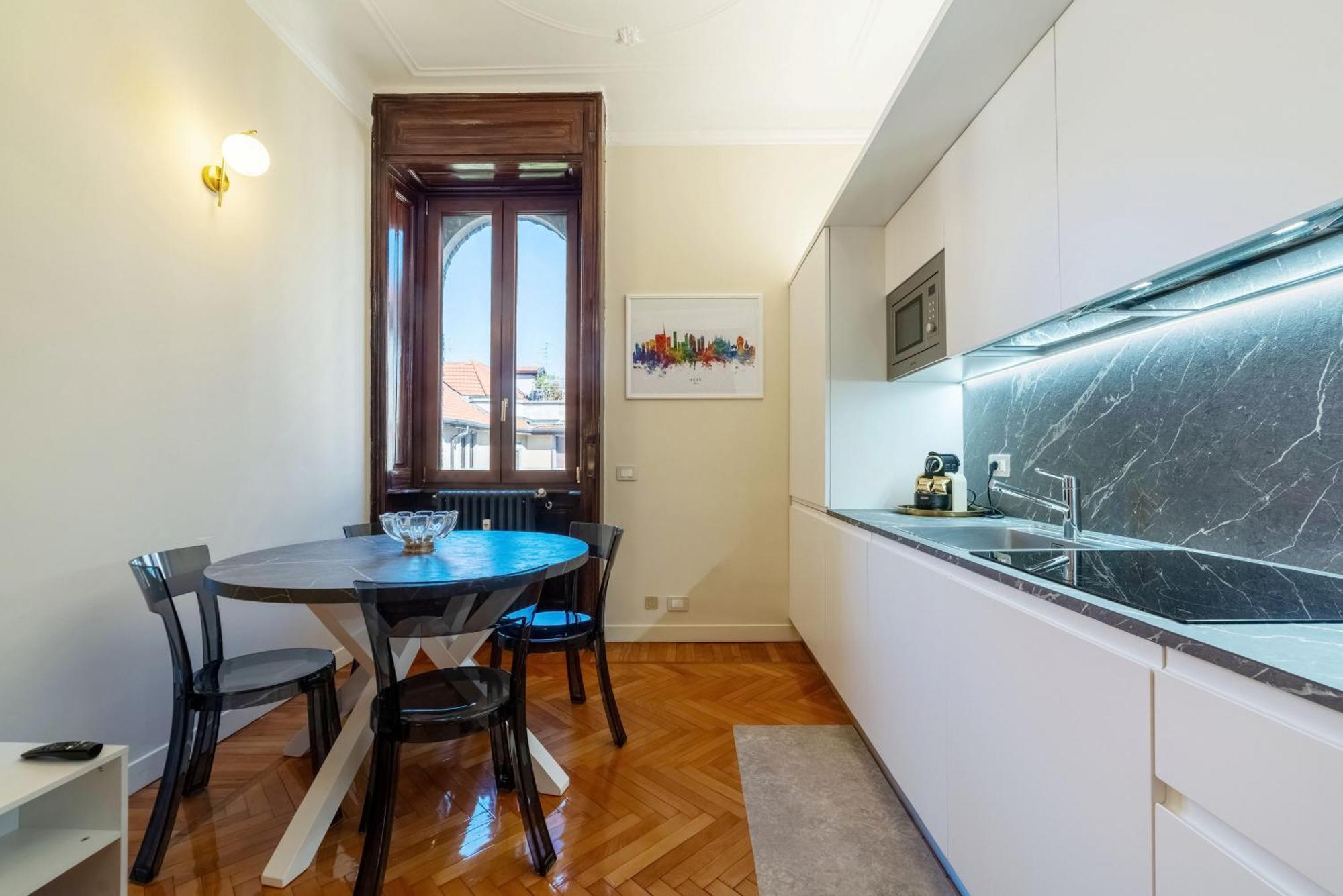 Casa Bella 16 - 8 Min To Metro, 15 Min To Lin Airport, University Area Apartment *