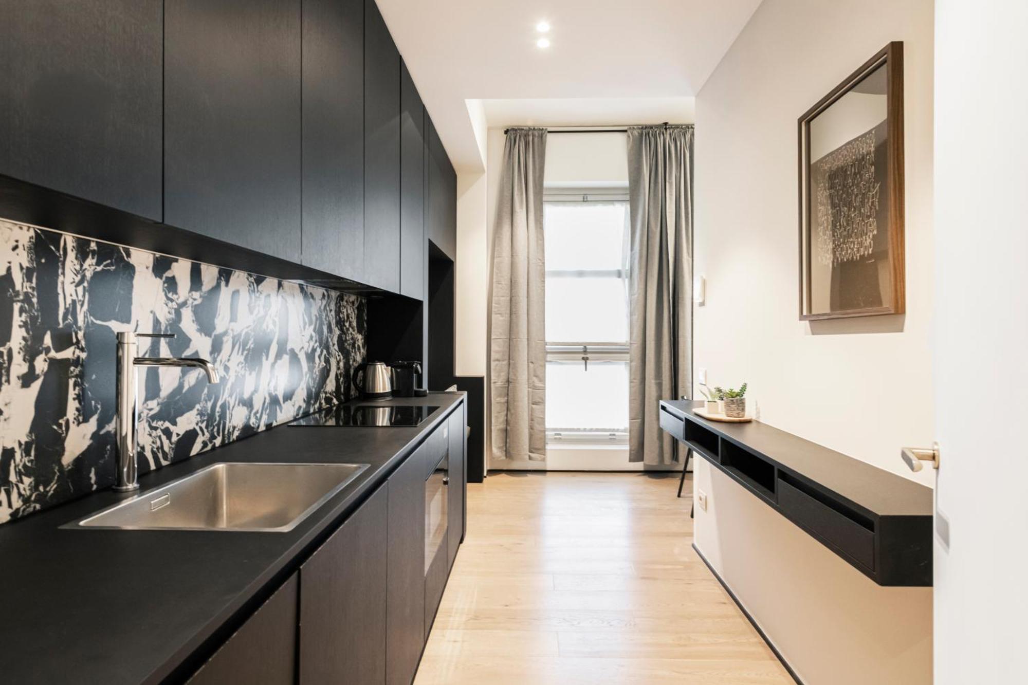 Easylife - Elegante Monolocale In Corso Magenta Milano