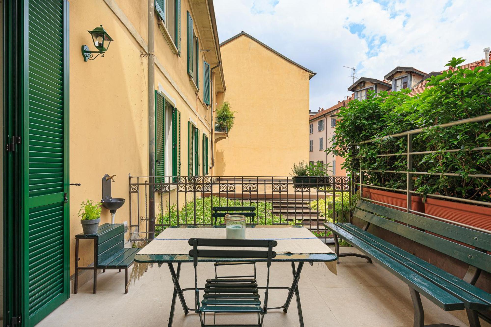 Luxury Terrace In The Center Of Garibaldi Train Station Brera *