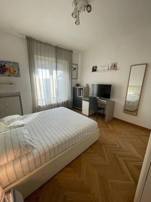 Holiday Milano Apartment Milan