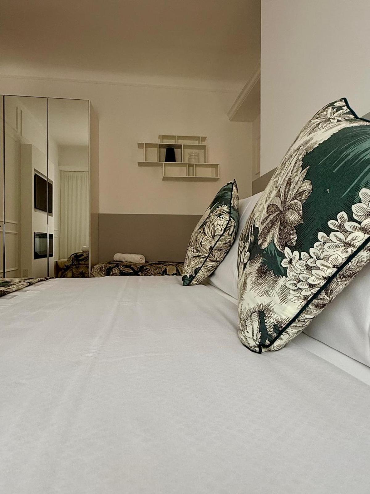 Casa Estia - Mico, Citylife, San Siro, Elegance And Comfort In The Heart Of * Milano