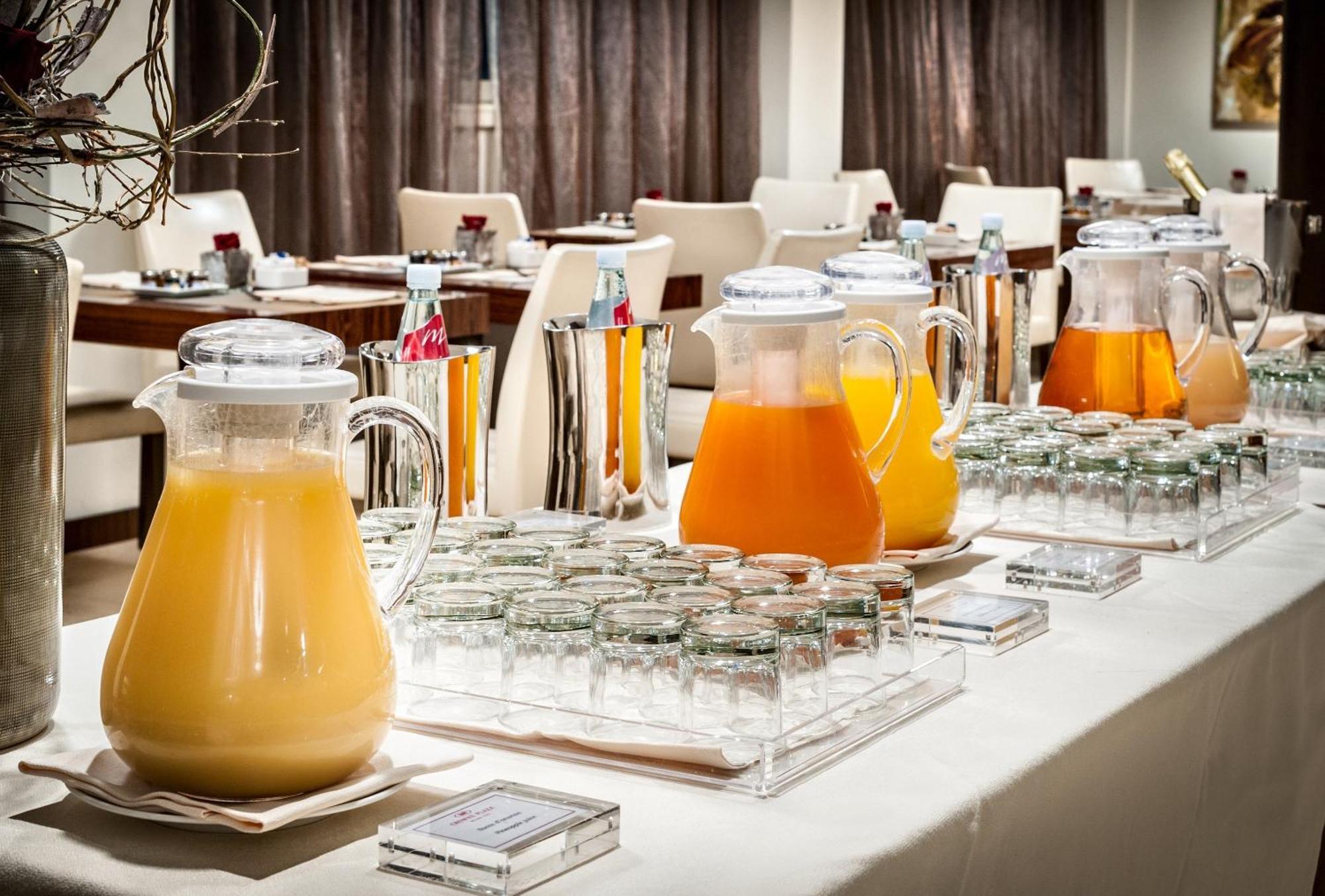 Hotel Crowne Plaza By Ihg 4*