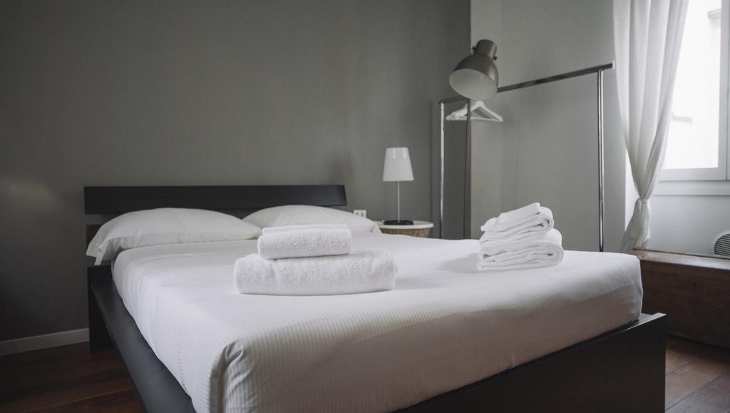 Italianway-ugo Bassi Apartment *