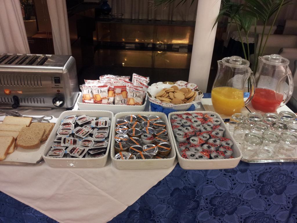 Roma Hotel Milan