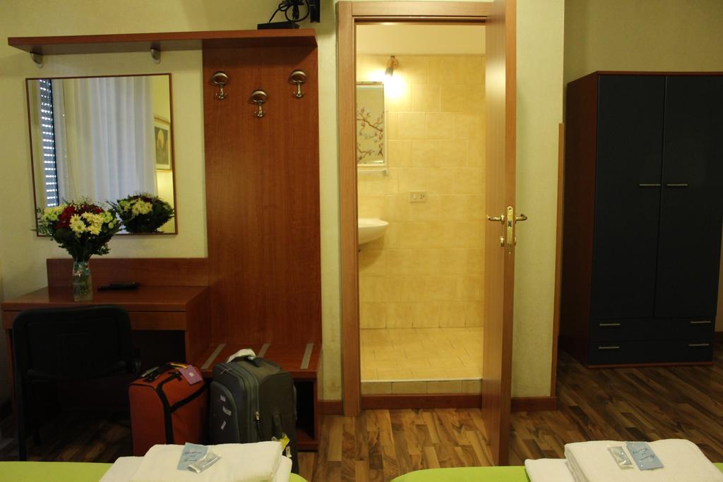 Hotel America Milan