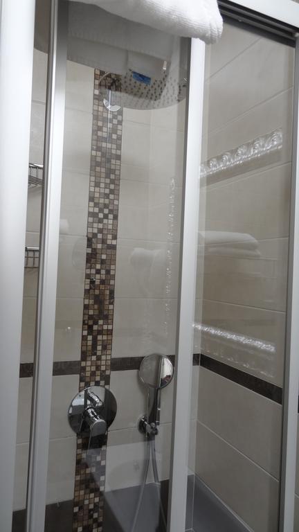 Piacenza 3* Milan
