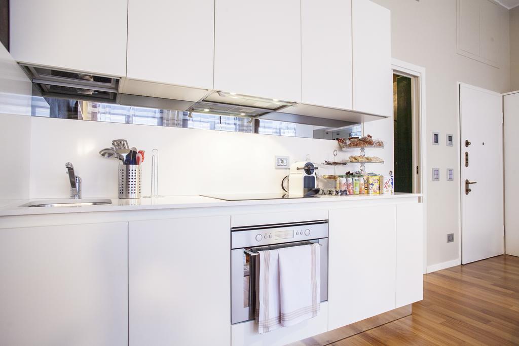 Hemeras Boutique Homes - Super Central Design Apartment Milan