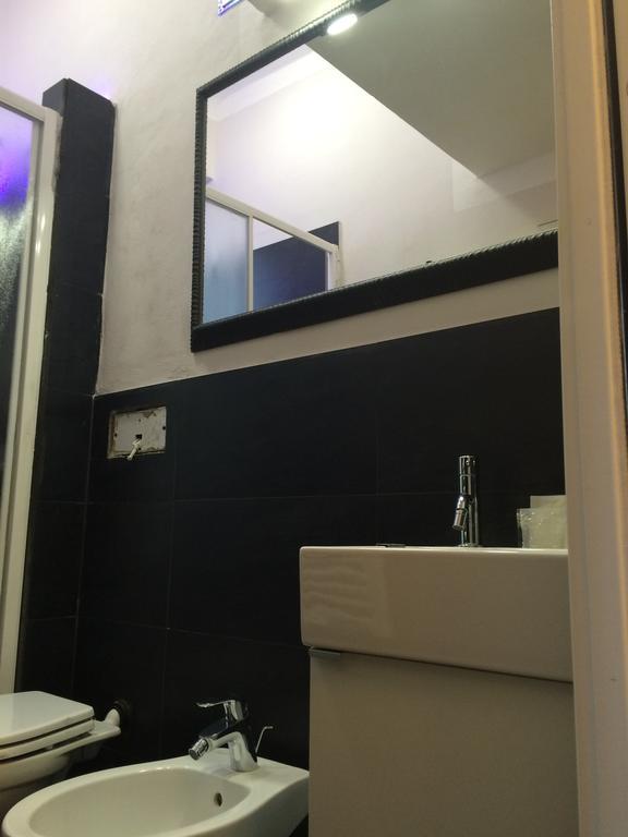 Apartment Kibilu - Via Confalonieri - Stazione Garibaldi - Zona Isola Milan
