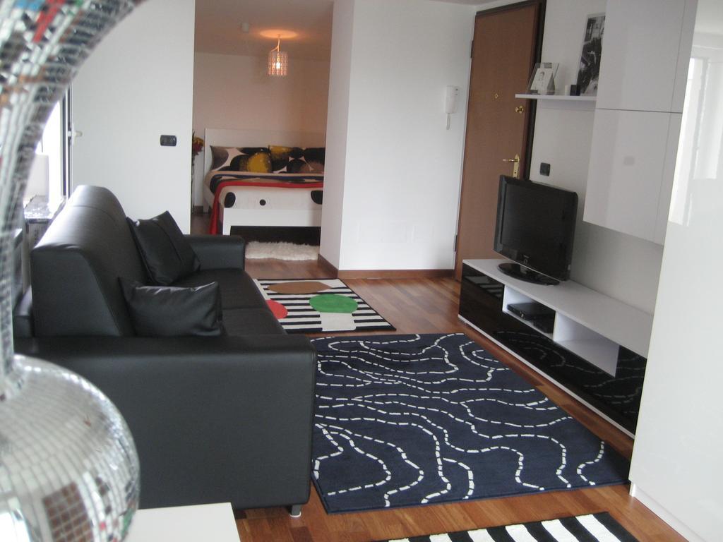 New Luxury Attic Santa Giulia Expo Apartment