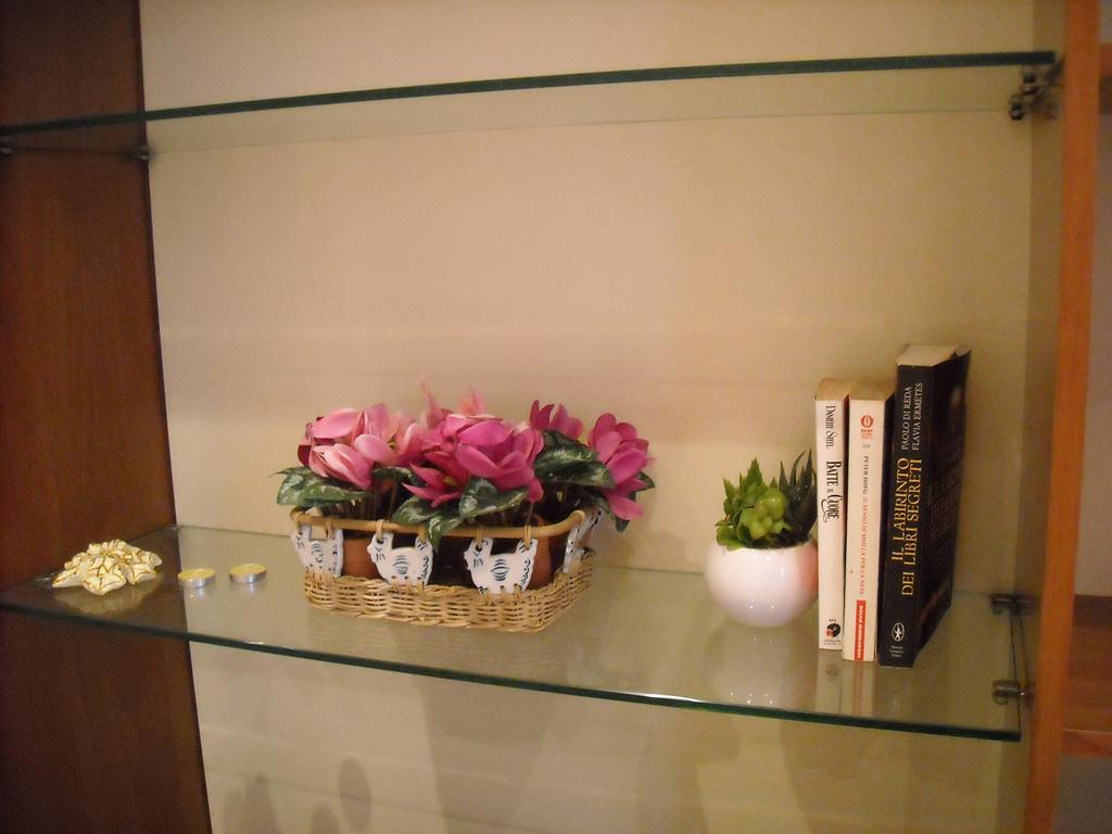 Via Rovetta Apartment Milan