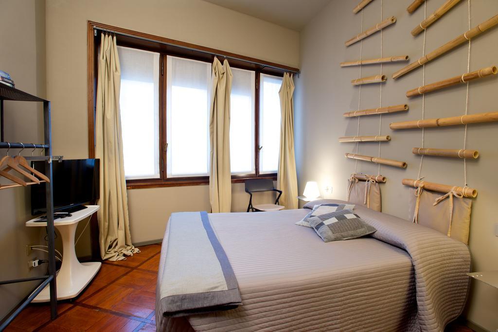 Bed & Breakfast Bed+art