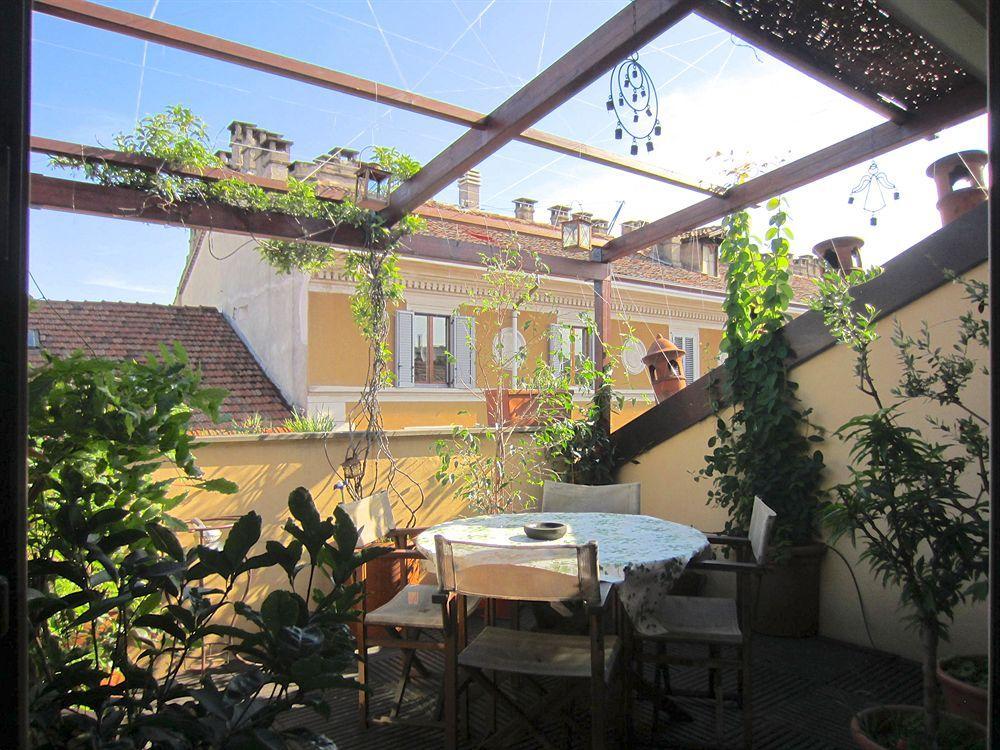 Temporary House - Design District