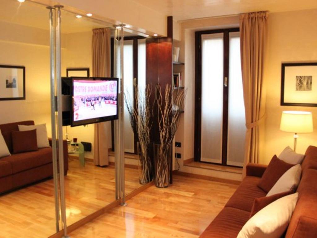 Disciplini Apartment Milan