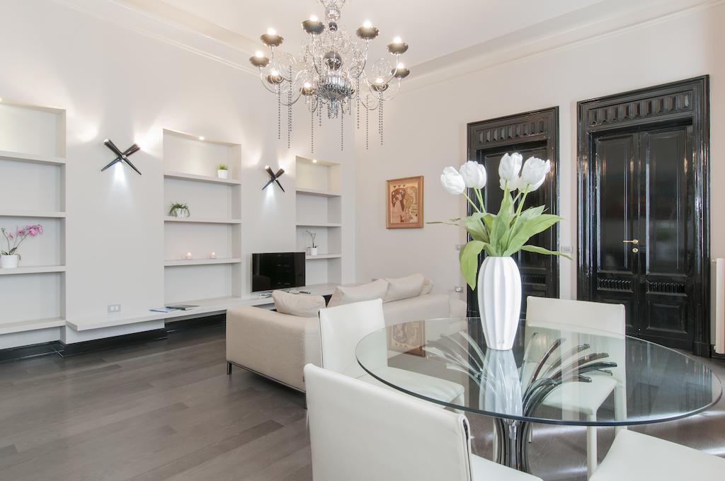 Apartment Royal - Centro Cadorna Milan