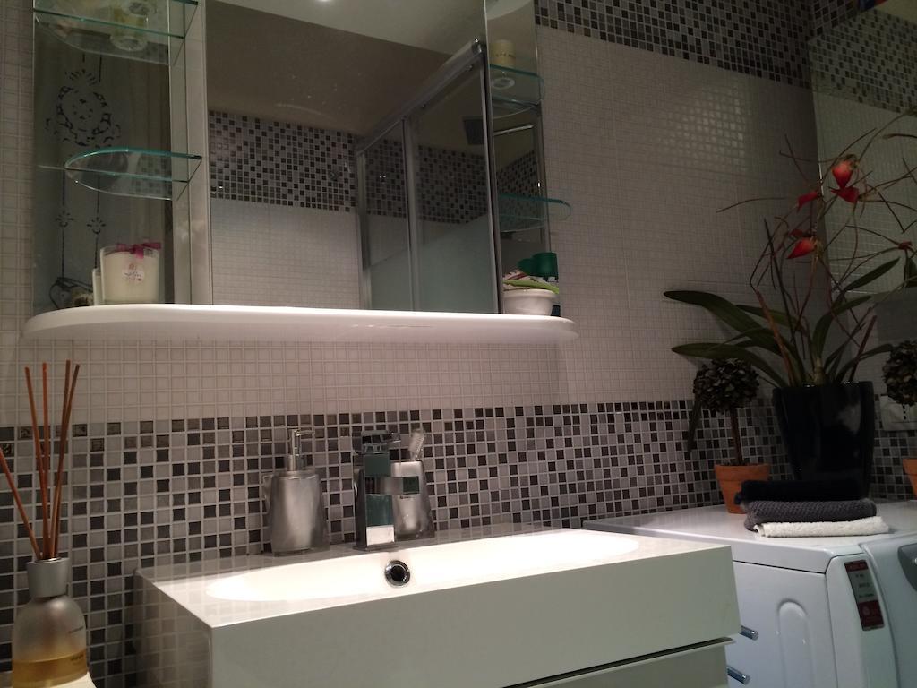 Apartment Kibilu - Via Thaon De Revel Milan