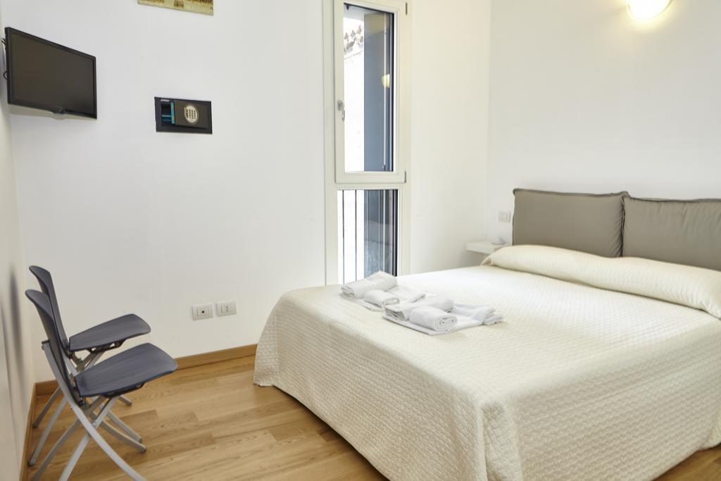 Apartment Station Superior