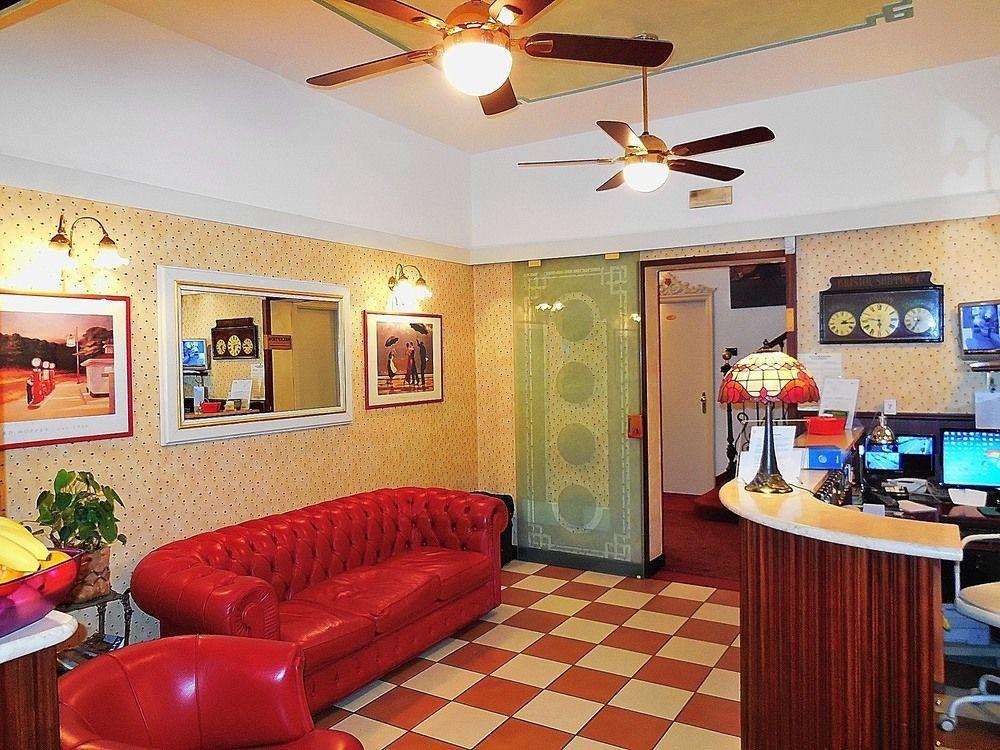 Hotel Charly Hotel