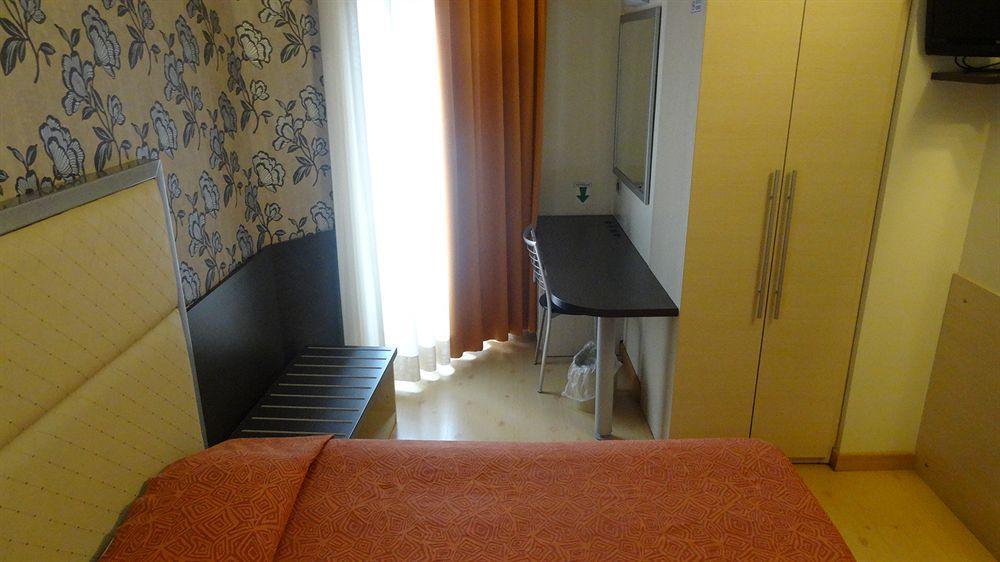 Piacenza 3*