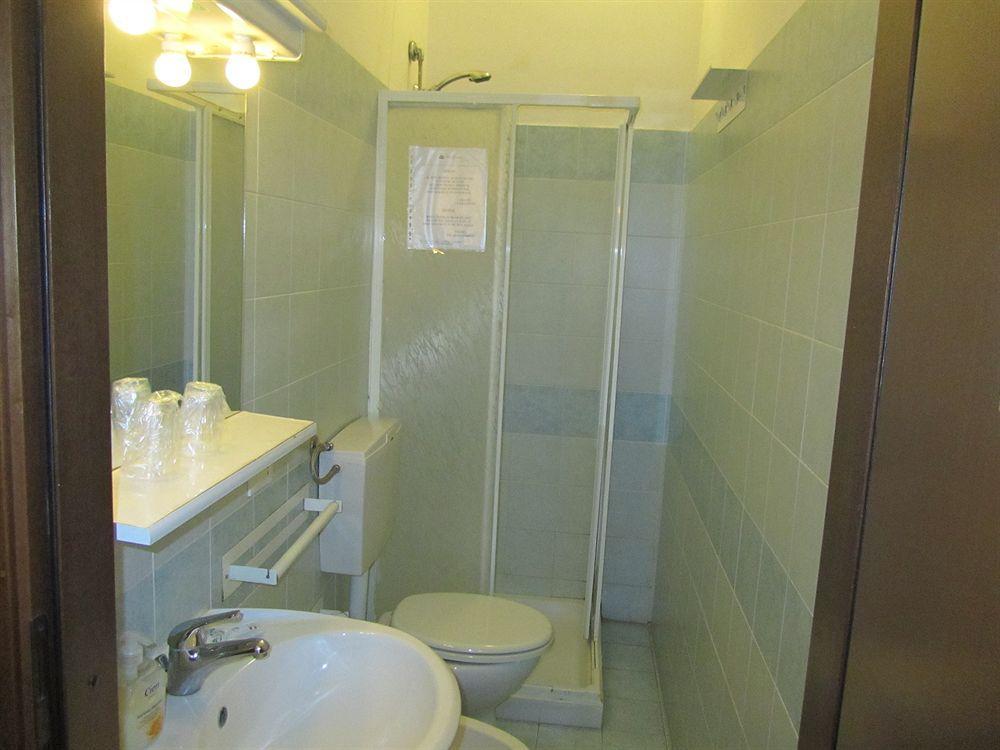 Hotel Emmy Hotel *