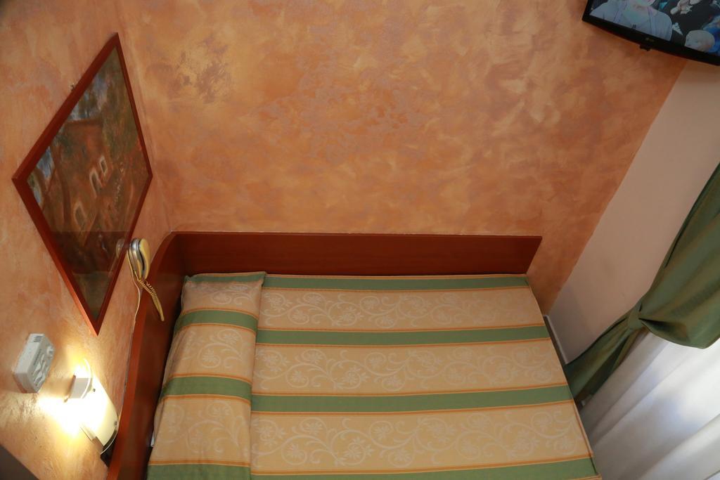 Hotel Dore 3*