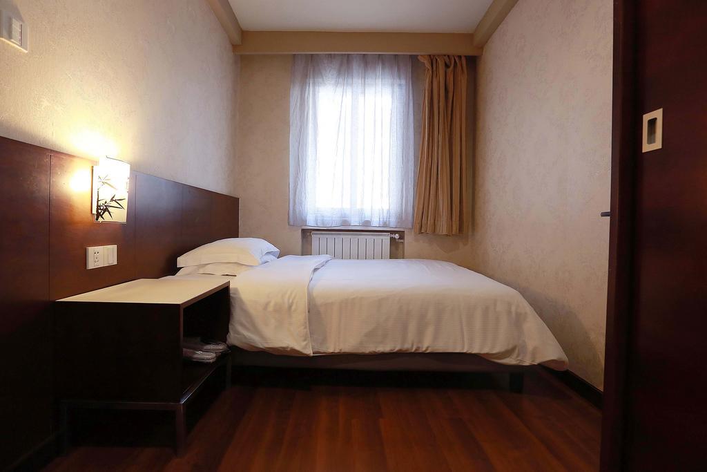 Huaxia Milan