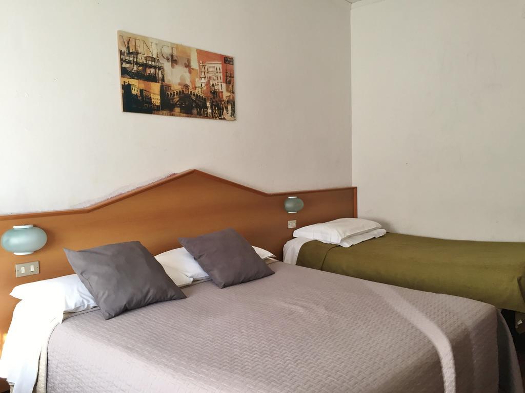 Hotel Ambra Milan