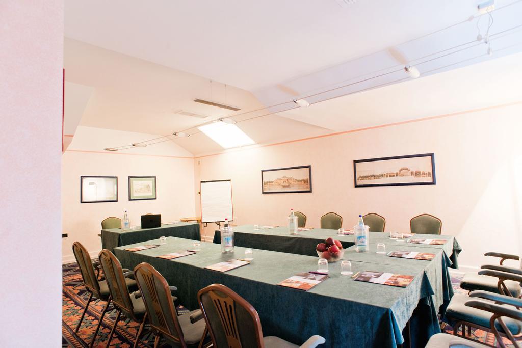 Regency Hotel Milan